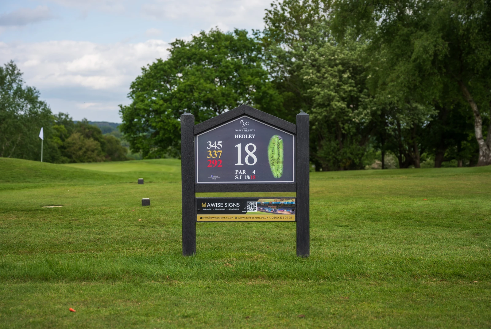 Tee sign at Flackwell Heath Golf Club