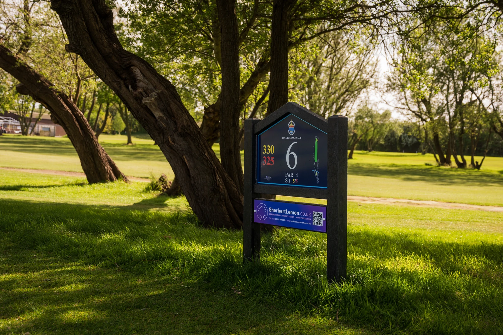 Tee sign at Poulton-le-Fylde Golf Club
